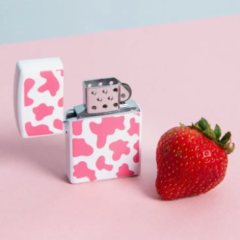 Canna Style Pink Cow Lighter